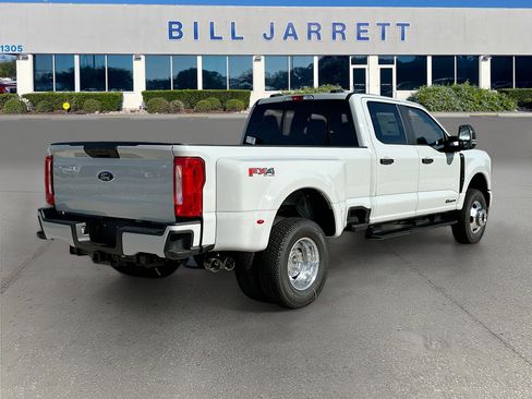 New 2026 Ford F350 4x4 Crew Cab DRW Super Duty image 4