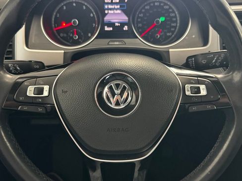 Used 2018 Volkswagen Atlas SE AWD/4WD image 17