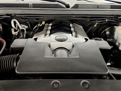 Used 2020 Cadillac Escalade 2WD image 28