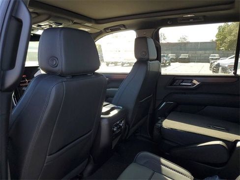 New 2026 GMC Yukon XL Denali w/ Sun & Power Step Package image 10