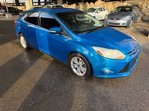 Used 2012 Ford Focus SEL image 4