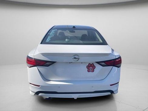 Used 2021 Nissan Sentra SR image 12
