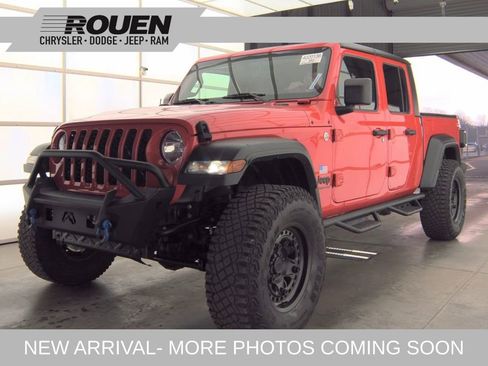 Used 2020 Jeep Gladiator Sport w/ Quick Order Package 24S image 1