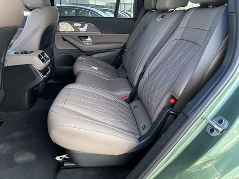 New 2026 Mercedes-Benz GLS 63 AMG 4MATIC image 31