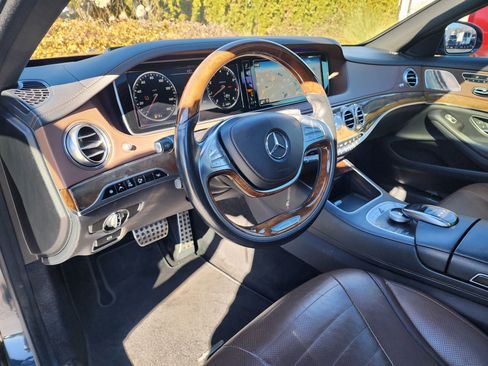 Used 2015 Mercedes-Benz S 550 Sedan image 21