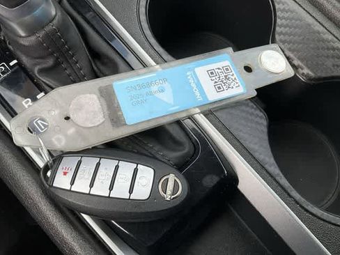 Used 2025 Nissan Altima 2.5 SV FWD image 26