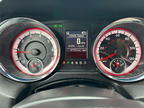 Used 2019 Dodge Grand Caravan GT image 24