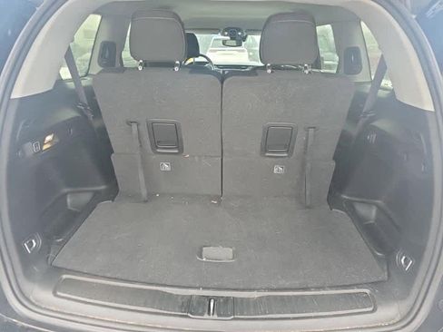 Used 2022 Jeep Grand Cherokee L Laredo w/ Luxury Tech Group I image 9