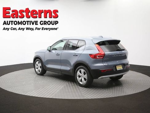 Used 2021 Volvo XC40 T4 Momentum FWD image 63