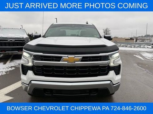 Used 2025 Chevrolet Silverado 1500 LT image 9