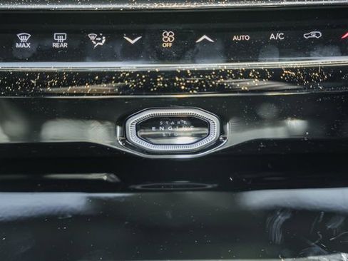 New 2026 Jeep Grand Cherokee L 4WD image 30