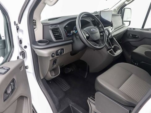 Used 2024 Ford Transit 350 XLT image 19