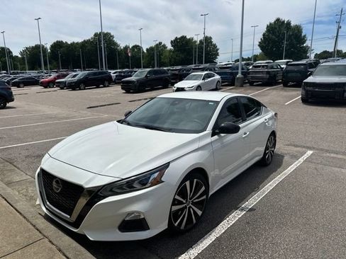 Used 2022 Nissan Altima 2.5 SR FWD image 3
