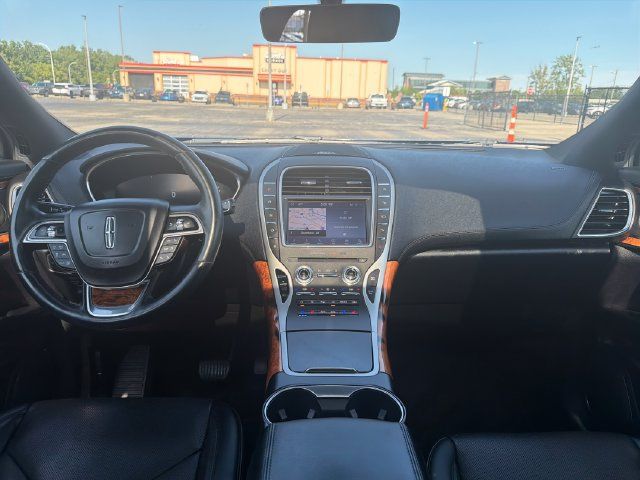 Certified 2020 Lincoln Nautilus Reserve AWD/4WD image 15