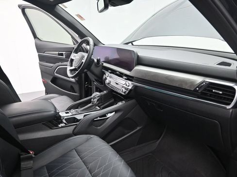 Certified 2024 Kia Telluride SX X-Line AWD/4WD image 22