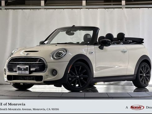 Used 2020 MINI Cooper S FWD image 1