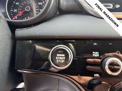 Used 2021 Kia Sportage EX w/ EX Technology Package image 26