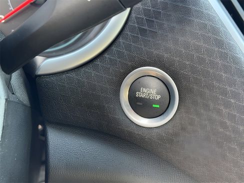 Used 2024 Chevrolet Malibu LT image 15