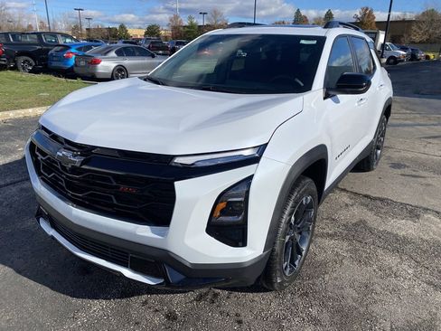 New 2026 Chevrolet Equinox RS image 3