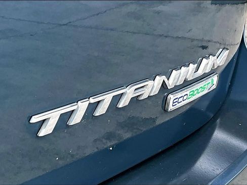 Used 2016 Ford Edge Titanium w/ Technology Package FWD image 21