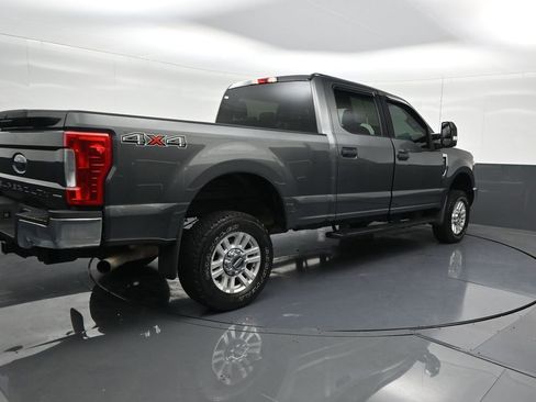 Used 2019 Ford F250 XLT w/ Snow Plow Prep Package image 5