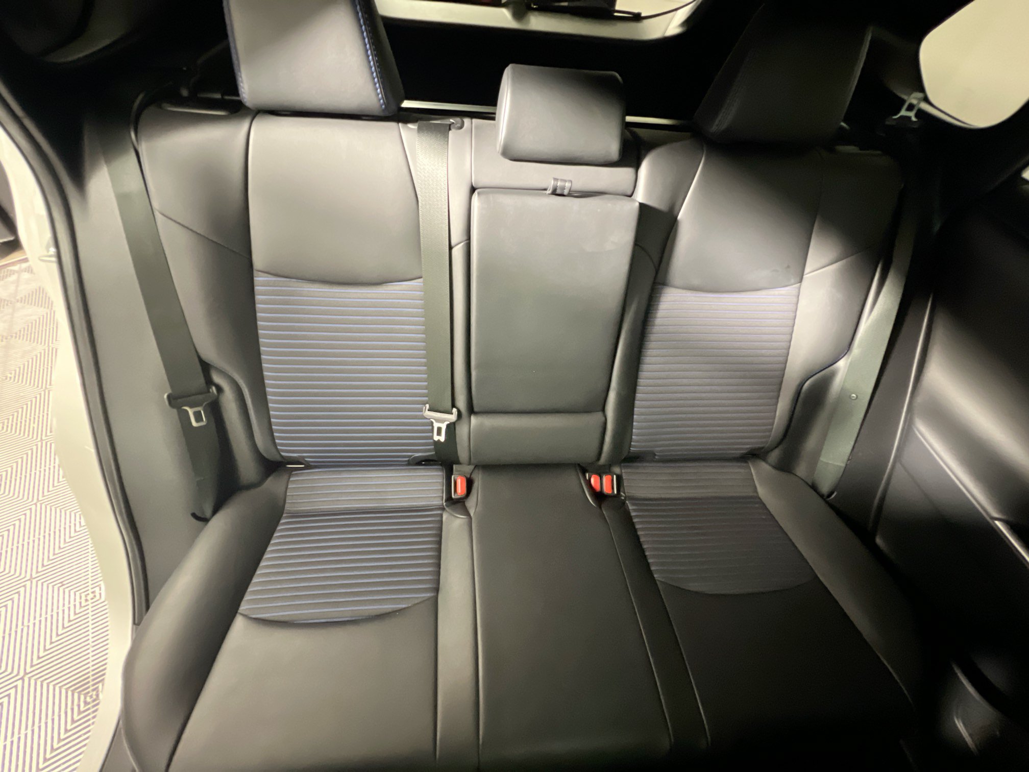 Used 2022 Toyota RAV4 XSE AWD/4WD image 33