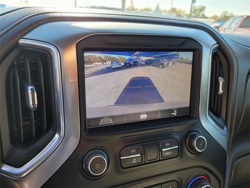 Used 2020 Chevrolet Silverado 1500 LTZ w/ Z71 Off-Road Package image 25