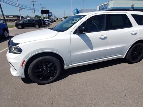 Used 2024 Dodge Durango GT RWD image 4