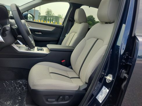 New 2024 MAZDA CX-90 3.3 Turbo w/ Preferred Plus image 8