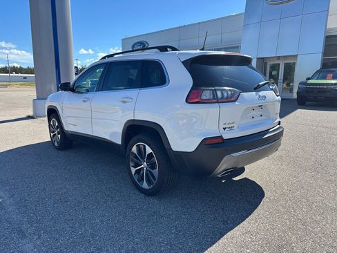 Used 2022 Jeep Cherokee Limited w/ Elite Package AWD/4WD image 5