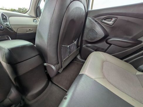 Used 2012 Hyundai Tucson GLS image 28