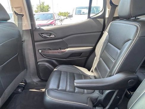 Used 2023 GMC Acadia Denali w/ Denali Technology Package AWD/4WD image 29
