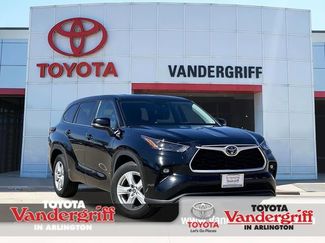 Certified 2024 Toyota Highlander LE video 1