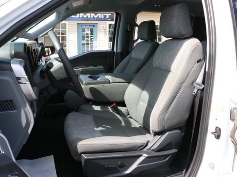 Used 2025 Ford F250 XLT w/ F-250 >10K GVWR Package AWD/4WD image 12