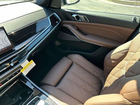 New 2026 BMW X5 xDrive50e w/ M Sport Package image 18