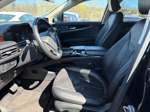 Used 2022 Lincoln Nautilus Reserve AWD/4WD image 17