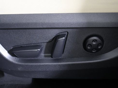 Used 2022 INFINITI QX50 Essential image 36