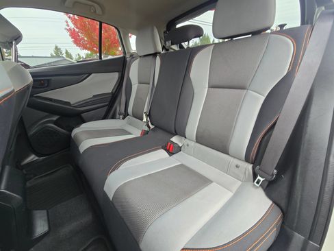 Used 2021 Subaru Crosstrek 2.0i Premium AWD/4WD image 17