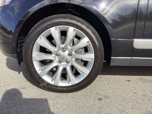 Used 2016 Land Rover Range Rover Supercharged image 4