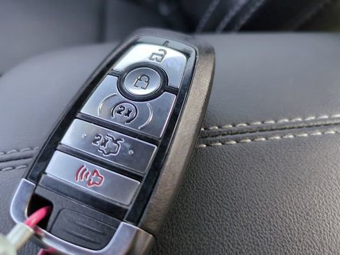 Used 2025 Ford Mustang GT Premium RWD image 29