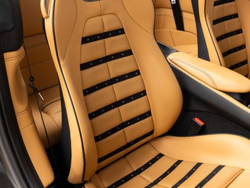 Used 2019 Ferrari Portofino RWD image 72