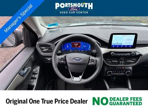 Certified 2022 Ford Escape SEL w/ Technology Package image 6