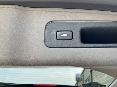 Used 2016 Honda Odyssey Touring Elite image 41