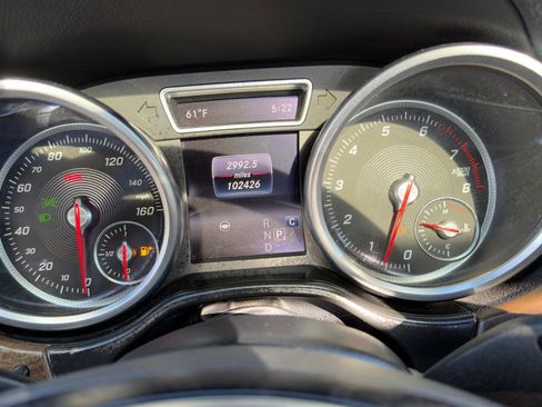 Used 2017 Mercedes-Benz GLS 450 4MATIC image 39