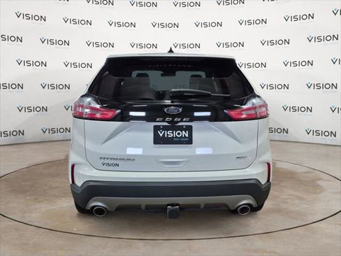 Certified 2021 Ford Edge Titanium w/ Equipment Group 301A image 4