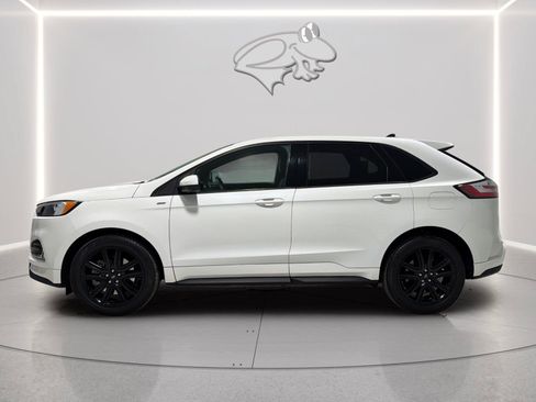 Certified 2023 Ford Edge ST-Line AWD/4WD image 2
