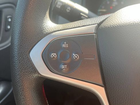 Used 2022 Chevrolet Colorado W/T w/ WT Convenience Package AWD/4WD image 19