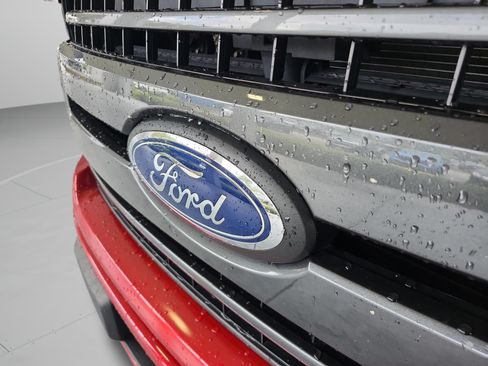 Used 2020 Ford F150 XLT w/ Equipment Group 302A Luxury RWD image 29