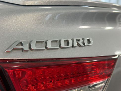 Used 2020 Honda Accord Sport image 34