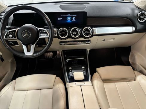 Certified 2023 Mercedes-Benz GLB 250 image 12